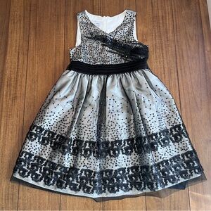 Bonnie Jeans girls formal dress white/black size 10
